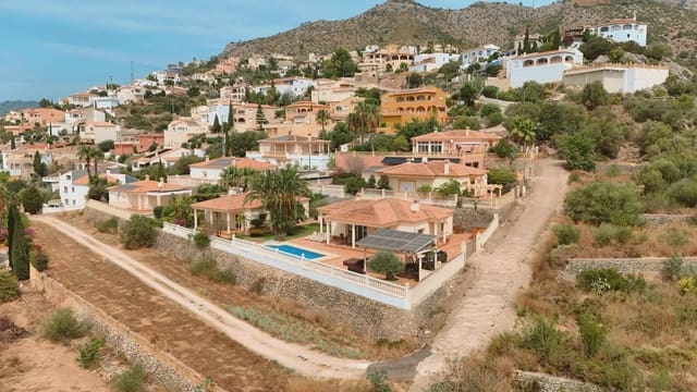 4 quarto Moradia para venda em Sanet i Negrals com piscina - 695 000 € (Ref: 9999300)