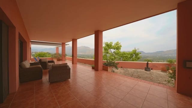 2 soverom Finca/Herregård til salgs i Benidoleig med svømmebasseng garasje - € 650 000 (Ref: 9999301)