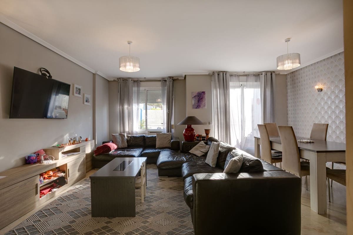 5 bedroom Townhouse for sale in Bel-Air with pool garage - € 609,999 (Ref: 10166901)
