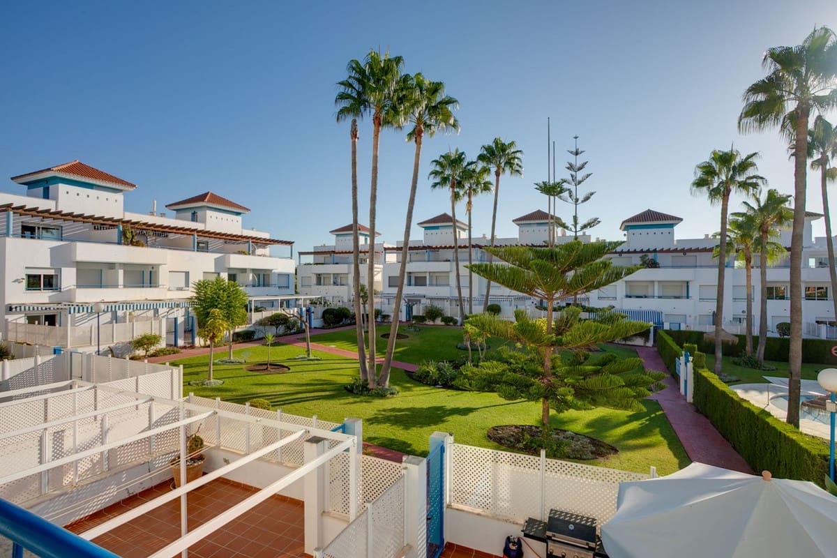 5 bedroom Townhouse for sale in Bel-Air with pool garage - € 609,999 (Ref: 10166901)