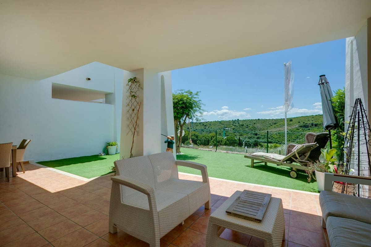 2 soveværelse Lejlighed til salg i Bahia de Casares med swimmingpool garage - € 380.000 (Ref: 10166908)