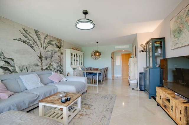 Apartamento de 2 habitaciones en Bahia de Casares, Casares en venta con piscina garaje - 380.000 € (Ref: 10166908)