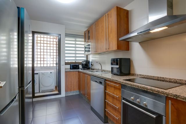 Apartamento de 2 habitaciones en Bahia de Casares, Casares en venta con piscina garaje - 380.000 € (Ref: 10166908)