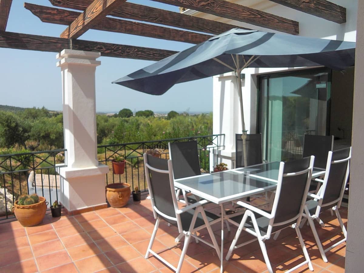 4 bedroom Villa for sale in Arcos de la Frontera with pool garage - € 795,000 (Ref: 10166915)