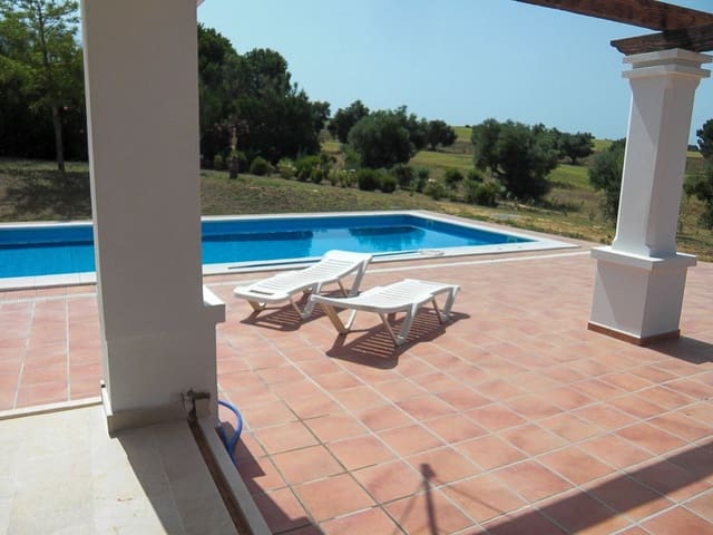 4 quarto Moradia para venda em Arcos de la Frontera com piscina garagem - 795 000 € (Ref: 10166915)
