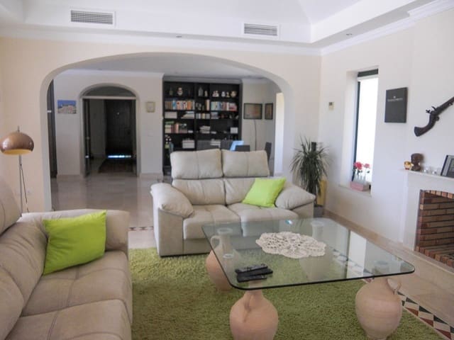 4 quarto Moradia para venda em Arcos de la Frontera com piscina garagem - 795 000 € (Ref: 10166915)