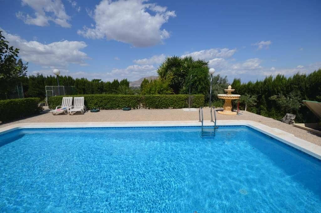 2 sovrum Villa att hyra i Bigastro med pool - 800 € (Ref: 5210555)