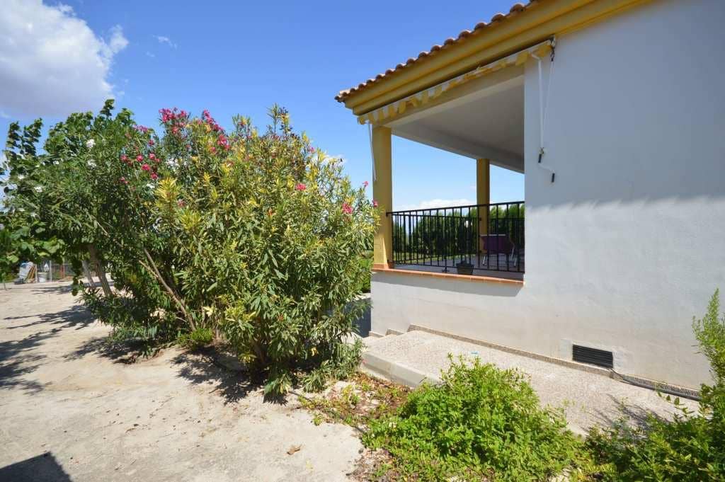 2 sovrum Villa att hyra i Bigastro med pool - 800 € (Ref: 5210555)