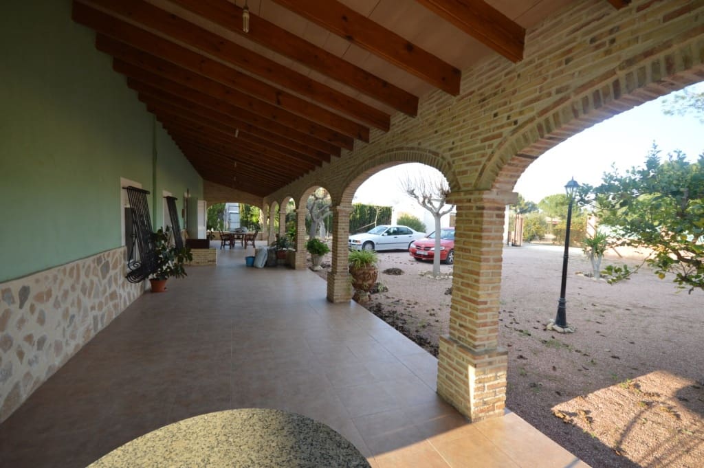 3 bedroom Villa for rent in Aspe with pool - € 1,200 (Ref: 5704748)