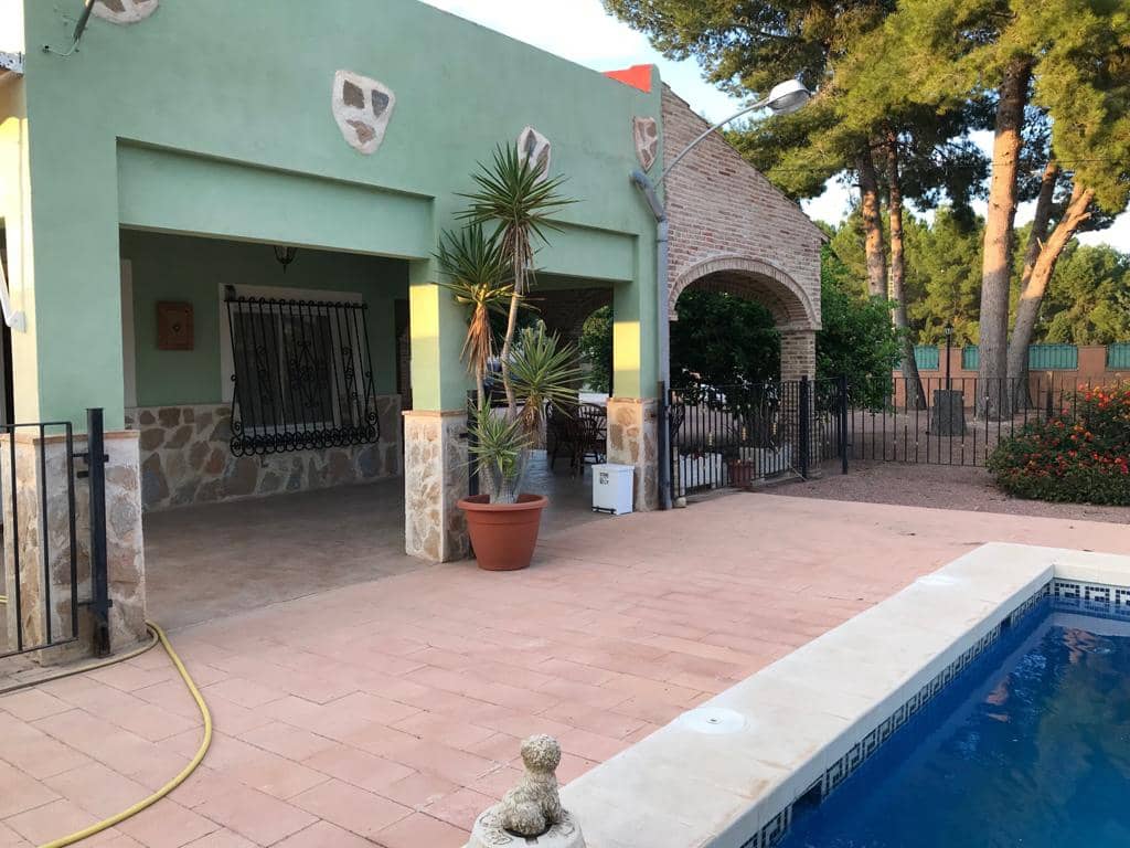 3 bedroom Villa for rent in Aspe with pool - € 1,200 (Ref: 5704748)