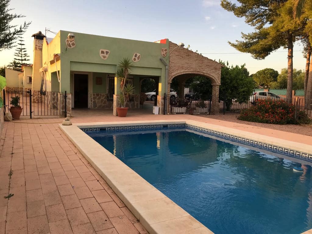 3 bedroom Villa for rent in Aspe with pool - € 1,200 (Ref: 5704748)