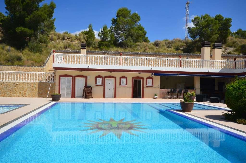 8 sypialnia Willa na sprzedaż w Jumilla z basenem - 1 100 000 € (Ref: 5741072)