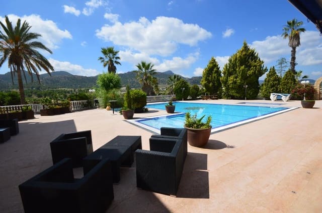 8 chambre Villa/Maison à vendre à Jumilla avec piscine - 1 100 000 € (Ref: 5741072)