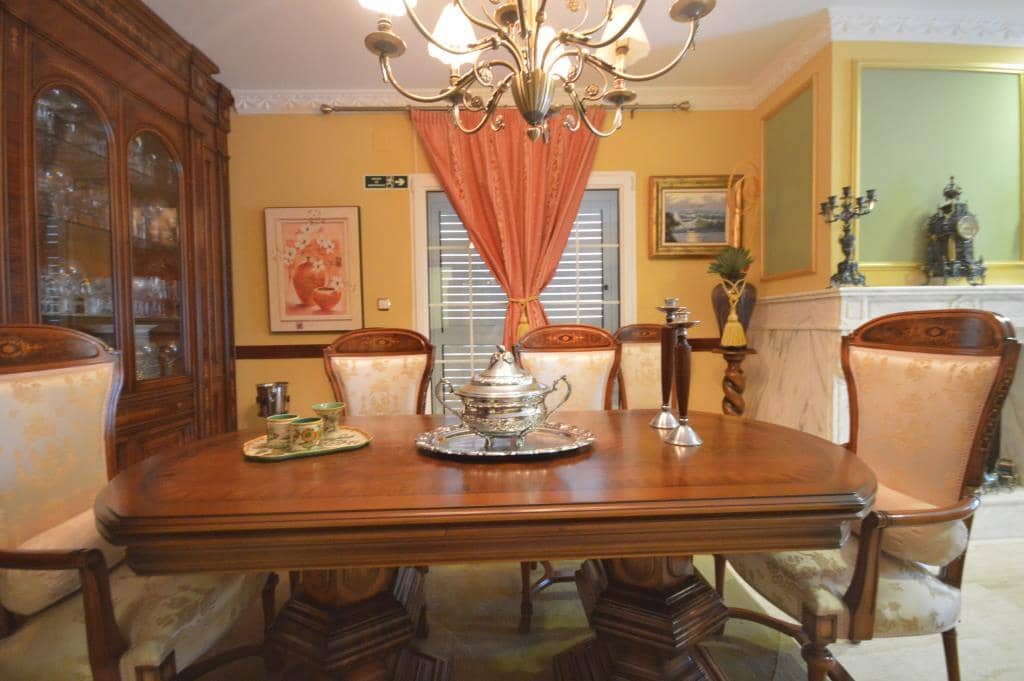 8 sypialnia Willa na sprzedaż w Jumilla z basenem - 1 100 000 € (Ref: 5741072)