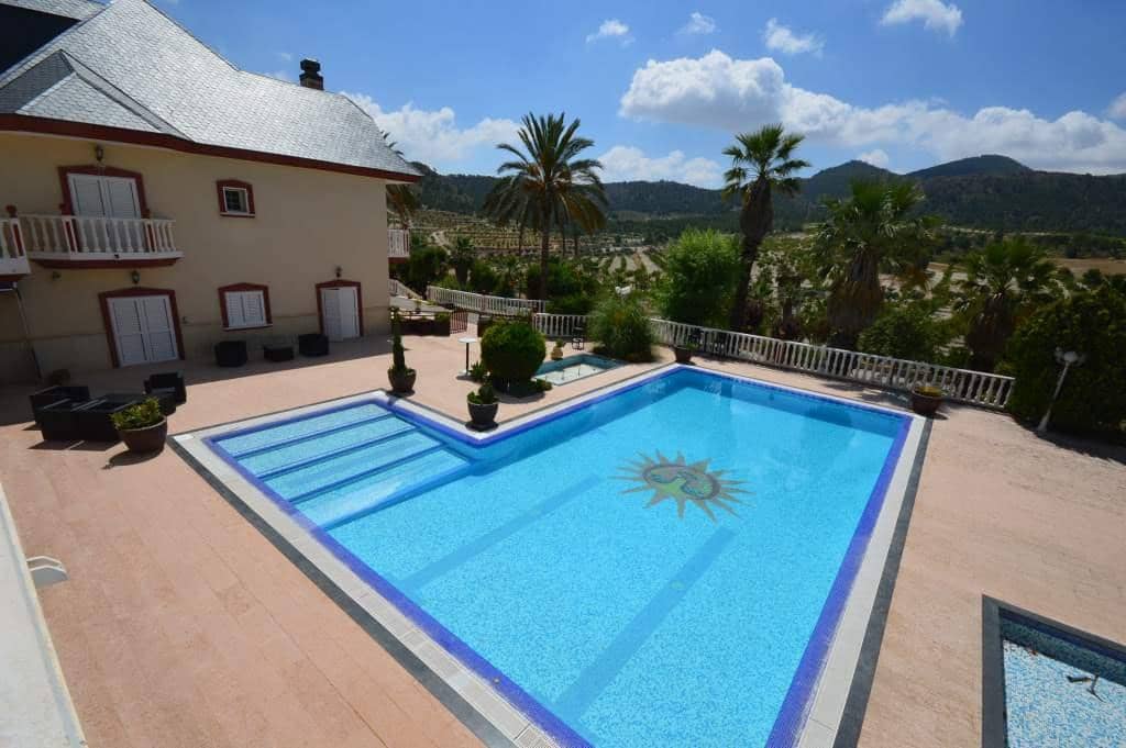 8 sypialnia Willa na sprzedaż w Jumilla z basenem - 1 100 000 € (Ref: 5741072)