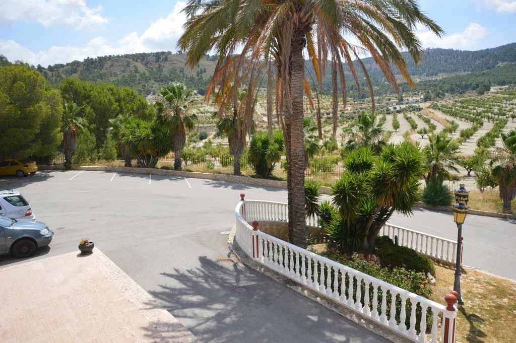 8 sypialnia Willa na sprzedaż w Jumilla z basenem - 1 100 000 € (Ref: 5741072)