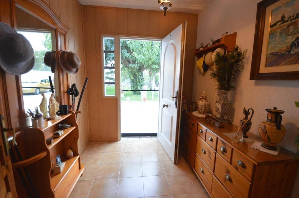 5 soveværelse Villa til salg i Novelda med swimmingpool - € 310.000 (Ref: 6295405)