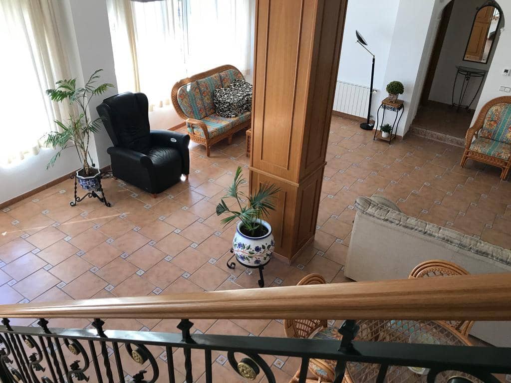 5 bedroom Villa for sale in Monovar / Monover with pool - € 399,000 (Ref: 9144113)