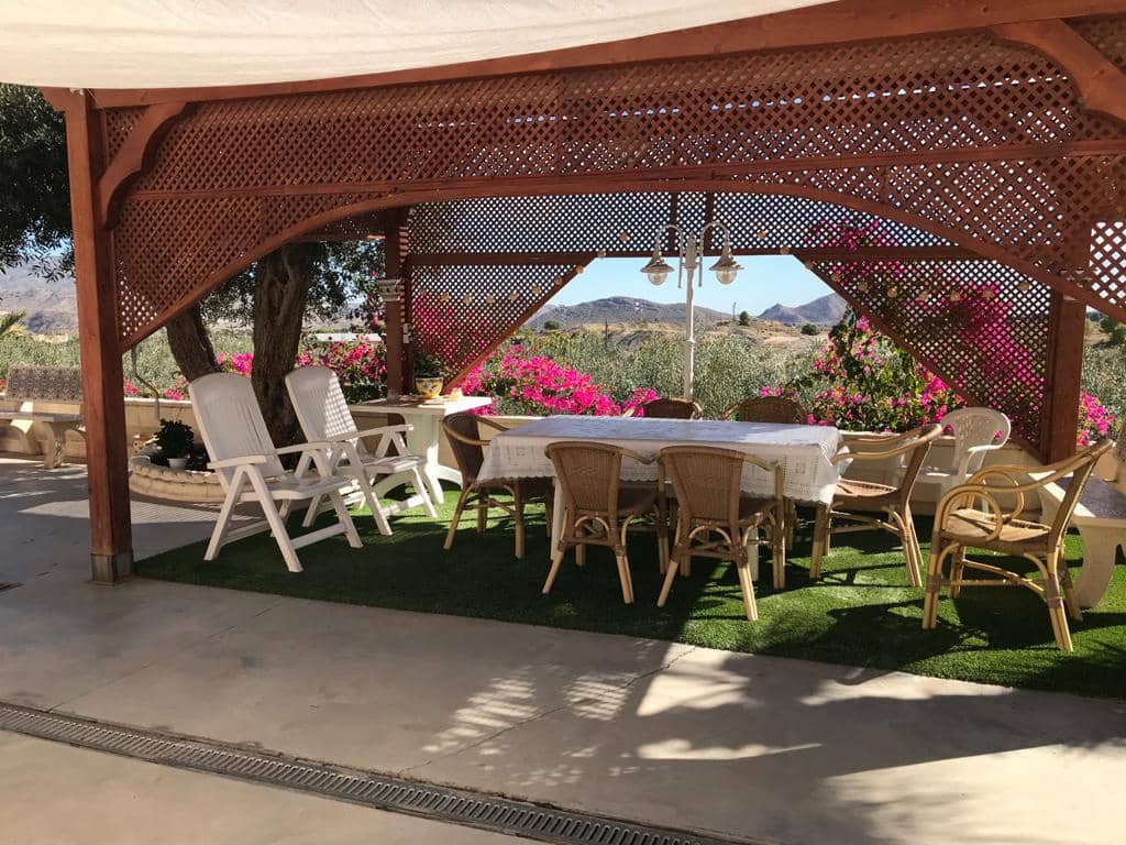 5 bedroom Villa for sale in Monovar / Monover with pool - € 399,000 (Ref: 9144113)