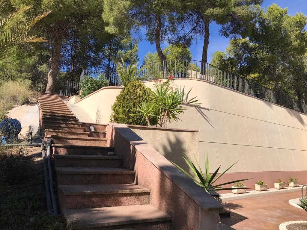 5 bedroom Villa for sale in Monovar / Monover with pool - € 399,000 (Ref: 9144113)