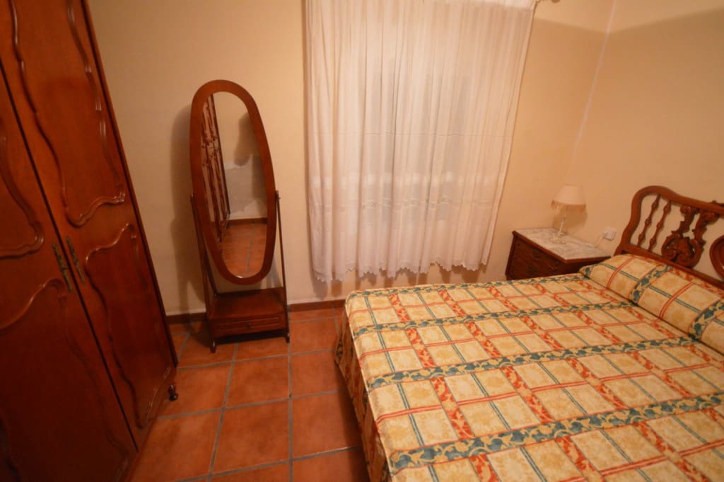 3 bedroom Villa for rent in Aspe with pool - € 1,200 (Ref: 9144114)