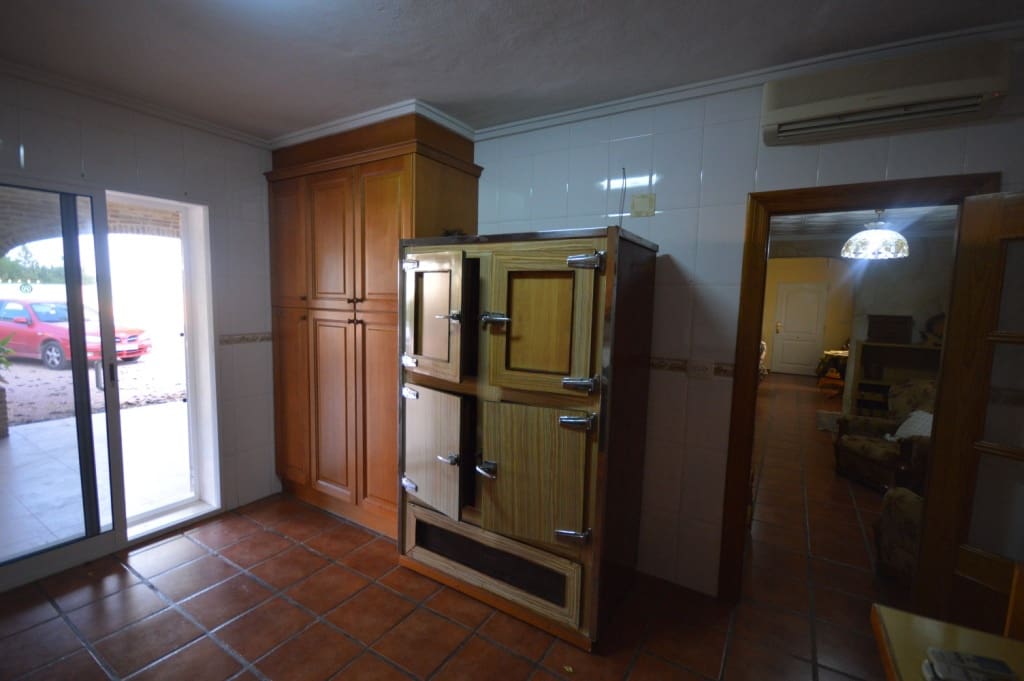 3 bedroom Villa for rent in Aspe with pool - € 1,200 (Ref: 9144114)