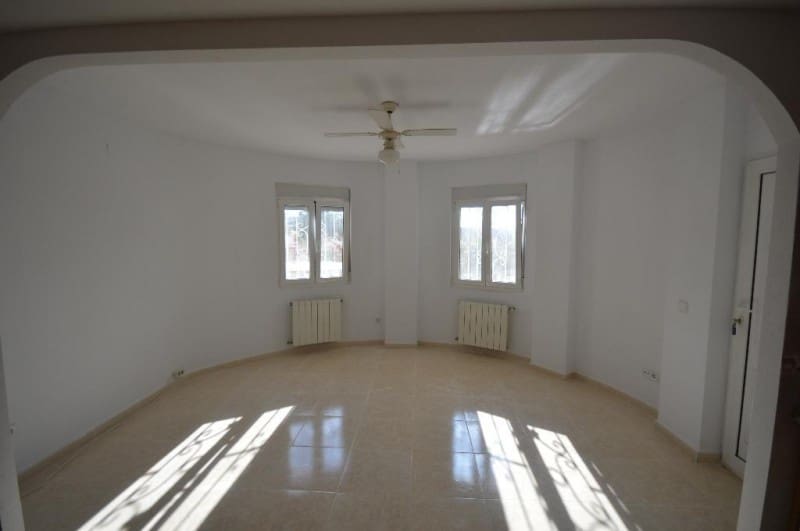 3 slaapkamer Villa te koop in Busot met zwembad - € 380.000 (Ref: 9144276)