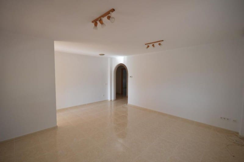 3 slaapkamer Villa te koop in Busot met zwembad - € 380.000 (Ref: 9144276)