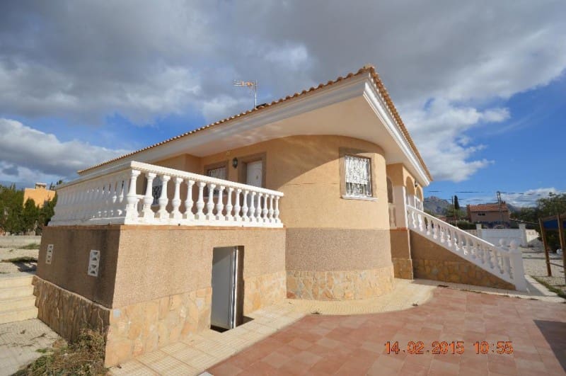 3 slaapkamer Villa te koop in Busot met zwembad - € 380.000 (Ref: 9144276)