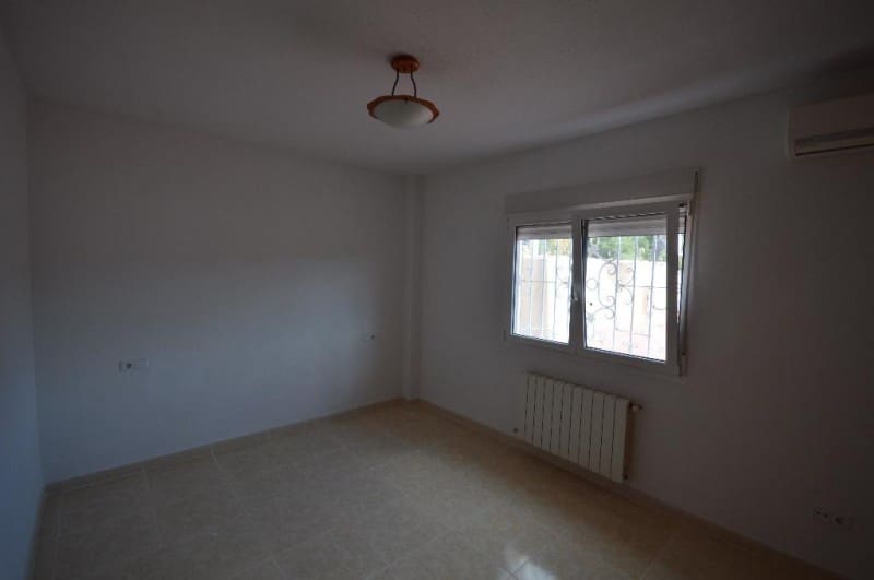 3 slaapkamer Villa te koop in Busot met zwembad - € 380.000 (Ref: 9144276)