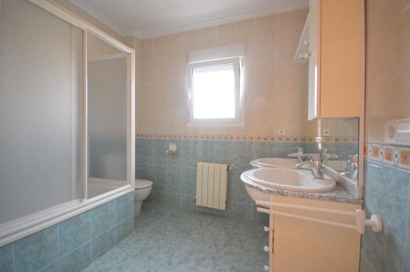 3 slaapkamer Villa te koop in Busot met zwembad - € 380.000 (Ref: 9144276)