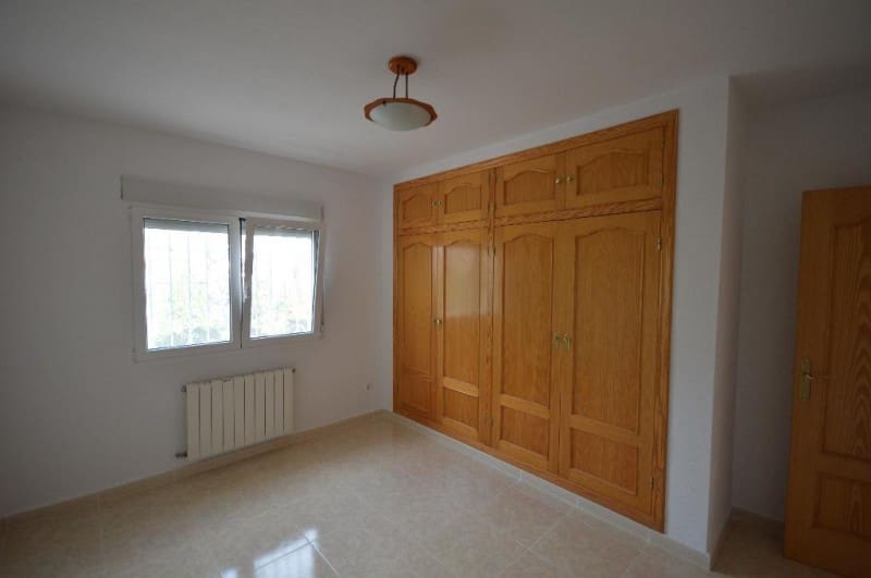 3 slaapkamer Villa te koop in Busot met zwembad - € 380.000 (Ref: 9144276)