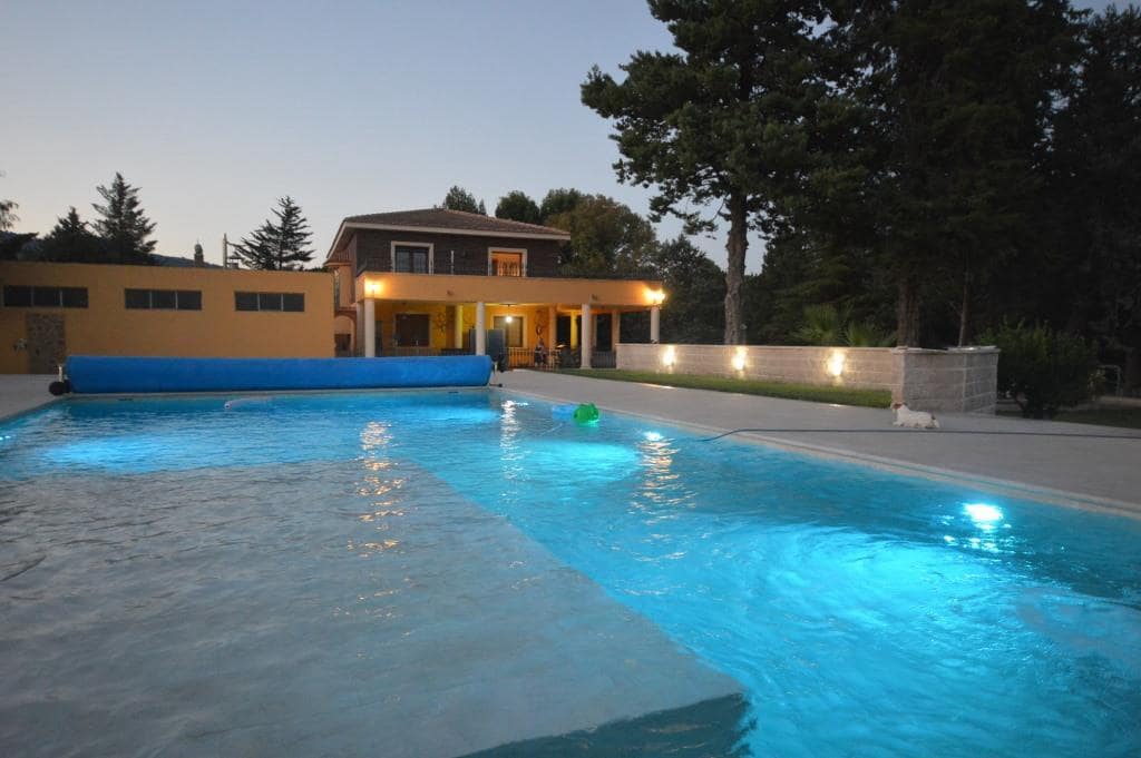 6 bedroom Villa for sale in Salinas with pool - € 1,000,000 (Ref: 9145099)