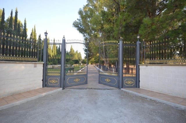 6 soverom Villa til salgs i Salinas med svømmebasseng - € 1 000 000 (Ref: 9145099)