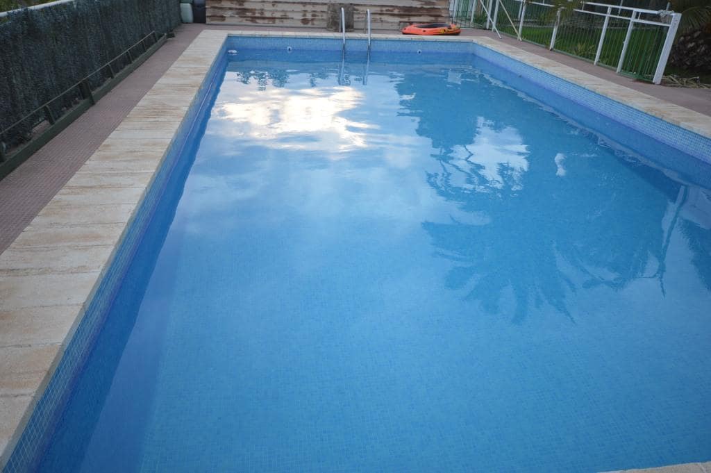 5 bedroom Villa for sale in Novelda with pool - € 310,000 (Ref: 9145100)