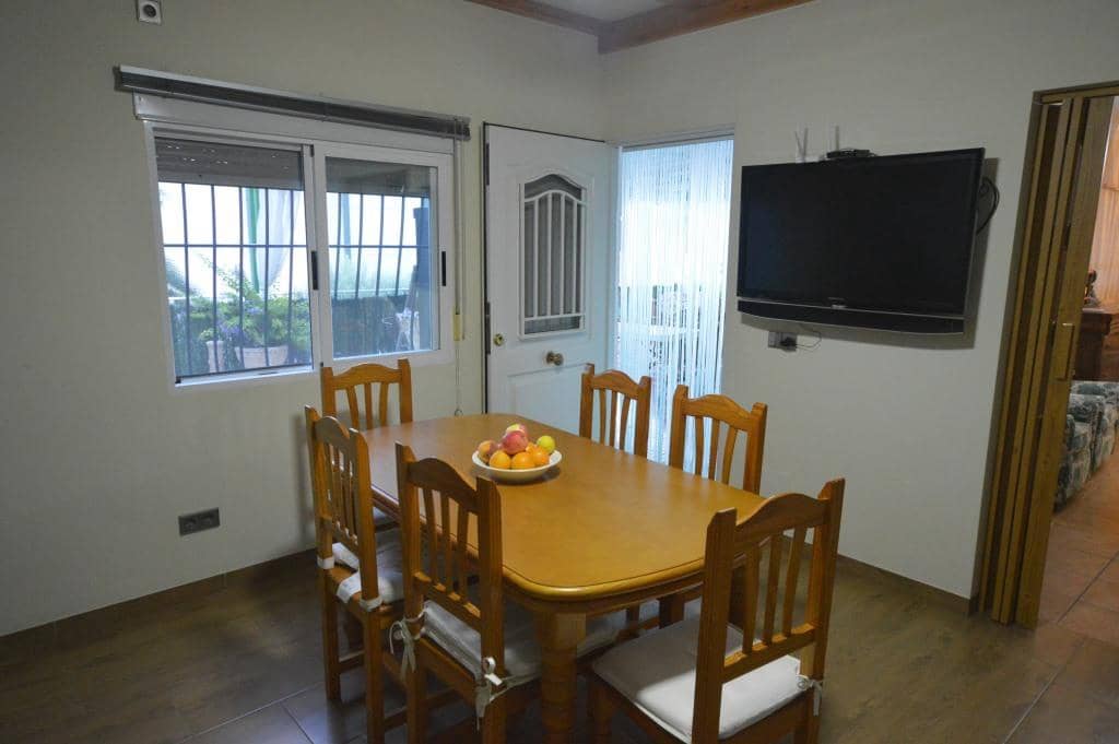 5 bedroom Villa for sale in Novelda with pool - € 310,000 (Ref: 9145100)