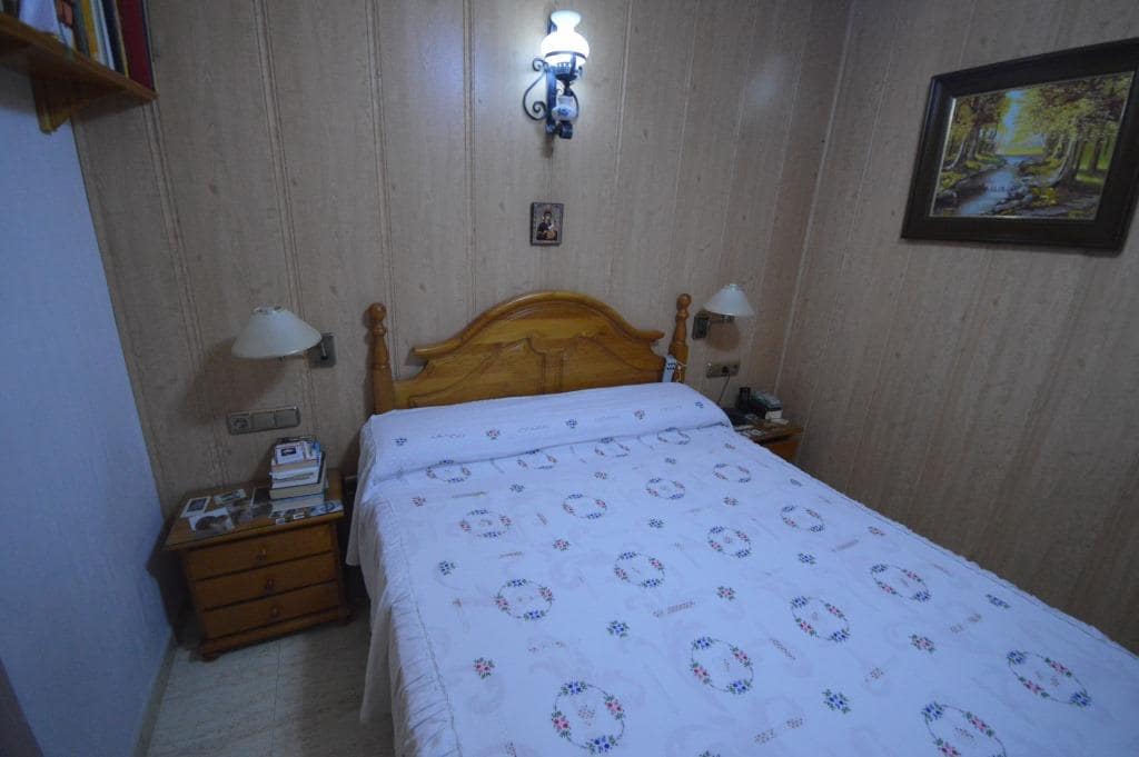 5 bedroom Villa for sale in Novelda with pool - € 310,000 (Ref: 9145100)