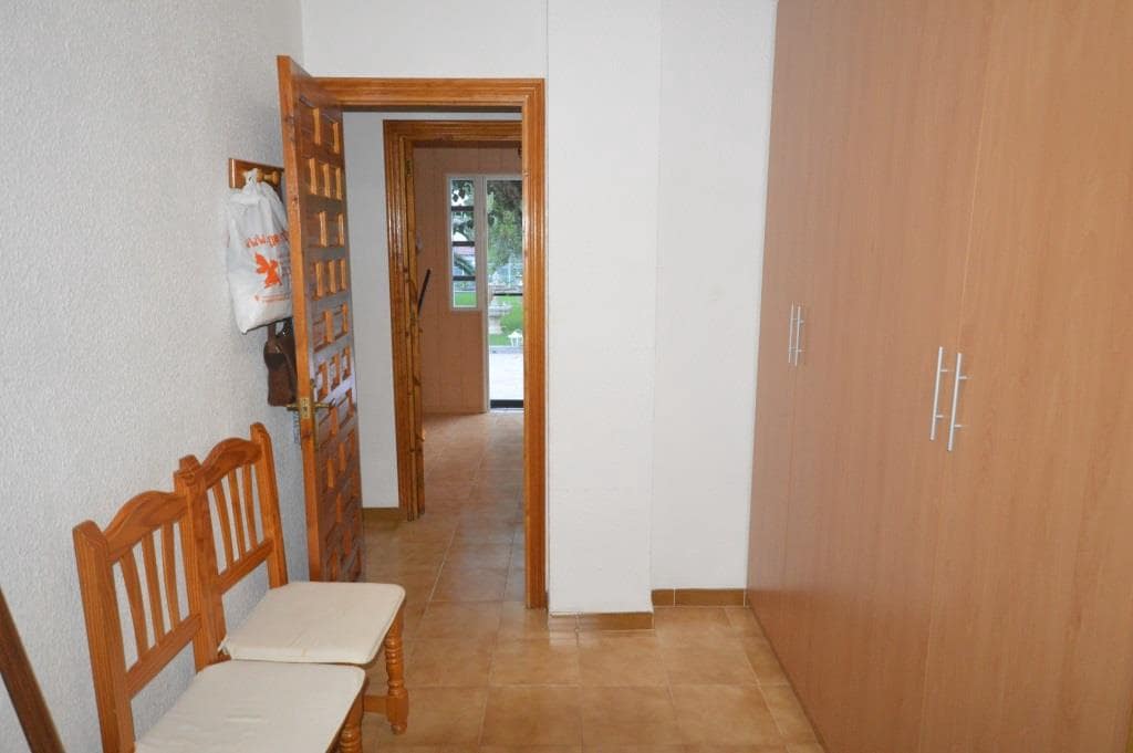 5 bedroom Villa for sale in Novelda with pool - € 310,000 (Ref: 9145100)