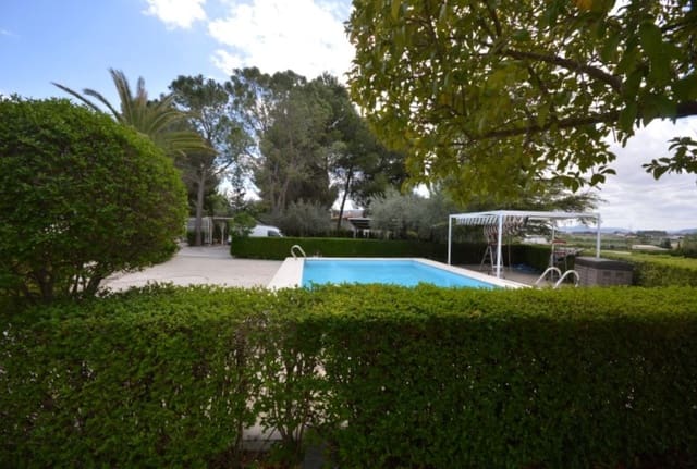 5 Zimmer Villa zu verkaufen in Villena mit Pool - 370.000 € (Ref: 9146675)