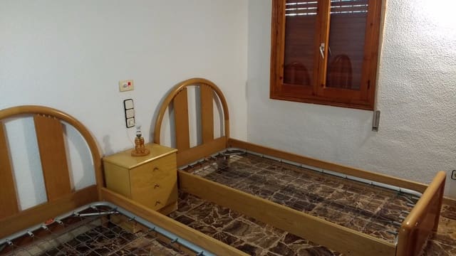 4 Zimmer Villa zu verkaufen in El Altet, Elche / Elx mit Pool - 370.000 € (Ref: 9148339)