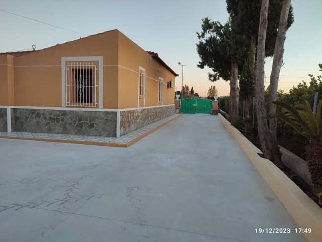 3 slaapkamer Villa te huur in Orihuela ciudad, Orihuela - € 995 (Ref: 9148717)