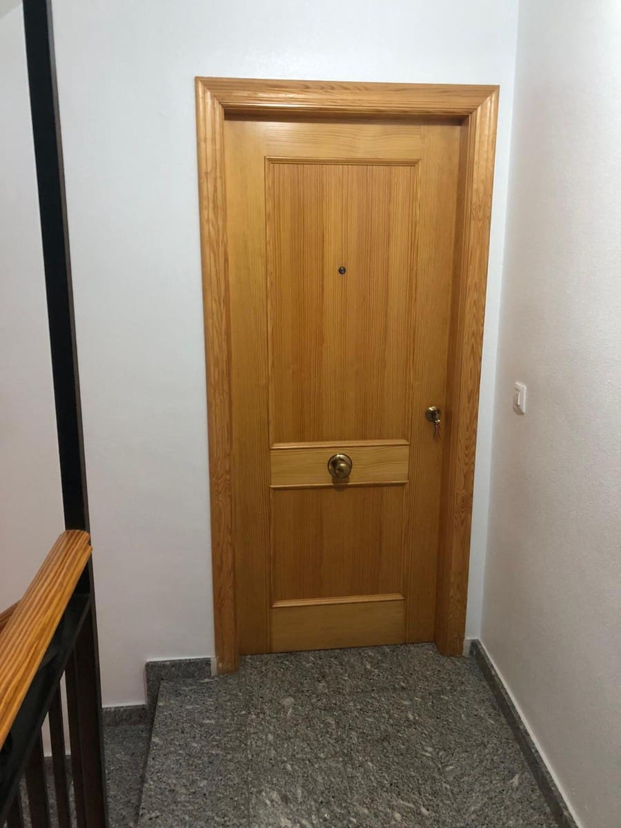 2 Zimmer Wohnung zu vermieten in Pinoso - 650 € (Ref: 9149765)