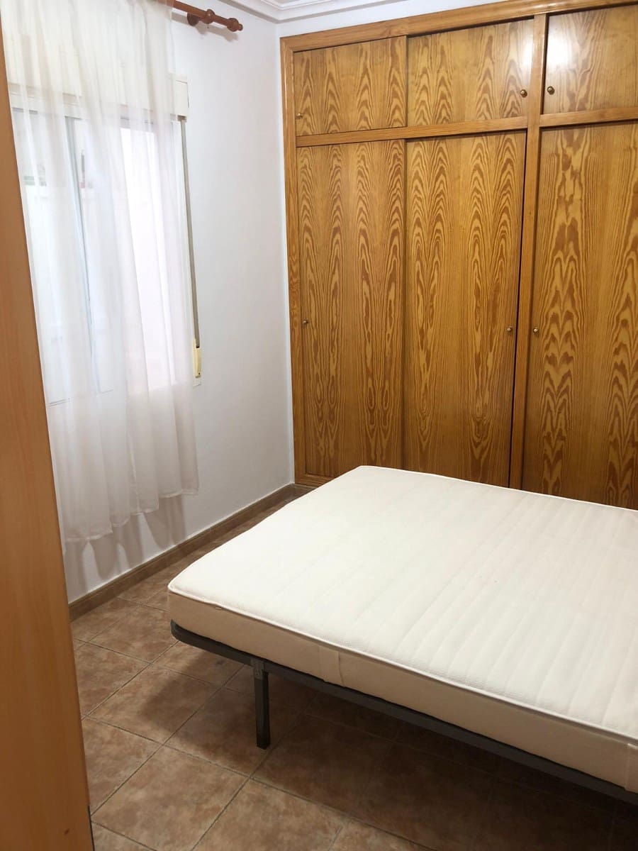 2 Zimmer Wohnung zu vermieten in Pinoso - 650 € (Ref: 9149765)