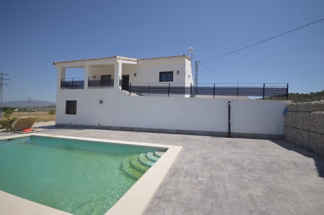 5 bedroom Villa for sale in Pinoso with pool - € 390,000 (Ref: 9158006)