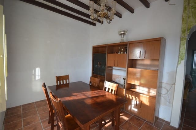 4 soverom Finca/Herregård til leie i Petrel / Petrer - € 720 (Ref: 9158142)