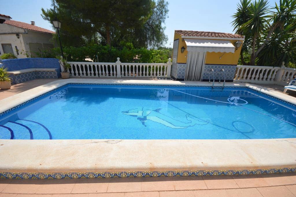 5 bedroom Villa for rent in Aspe with pool - € 1,200 (Ref: 9344244)