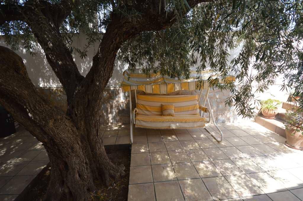 5 bedroom Villa for rent in Aspe with pool - € 1,200 (Ref: 9344245)