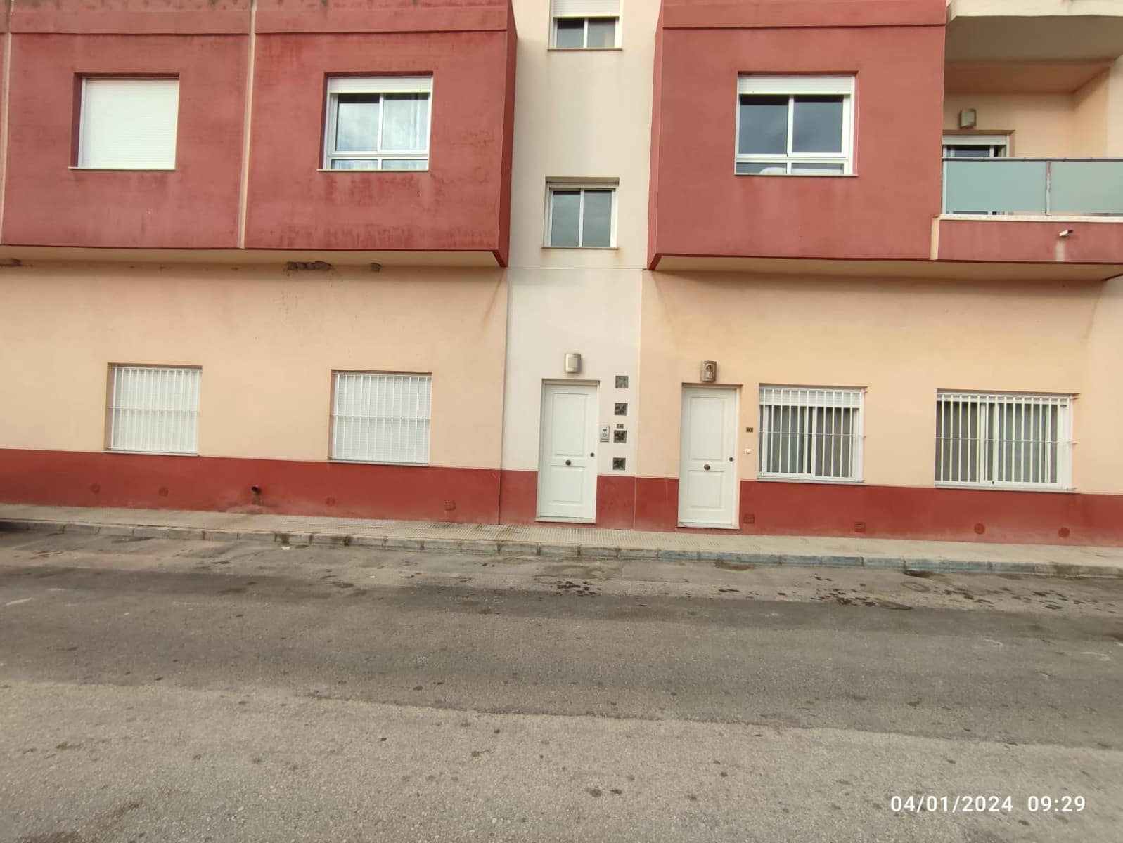 2 bedroom Apartment for sale in Orihuela with pool - € 85,000 (Ref: 9713361)