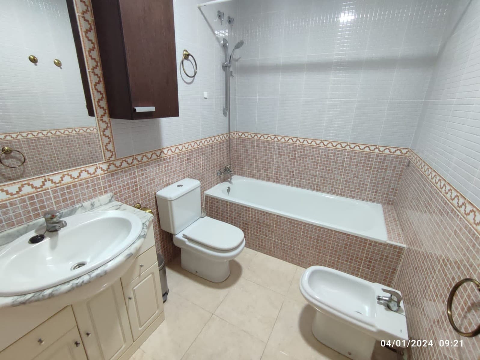 2 bedroom Apartment for sale in Orihuela with pool - € 85,000 (Ref: 9713361)
