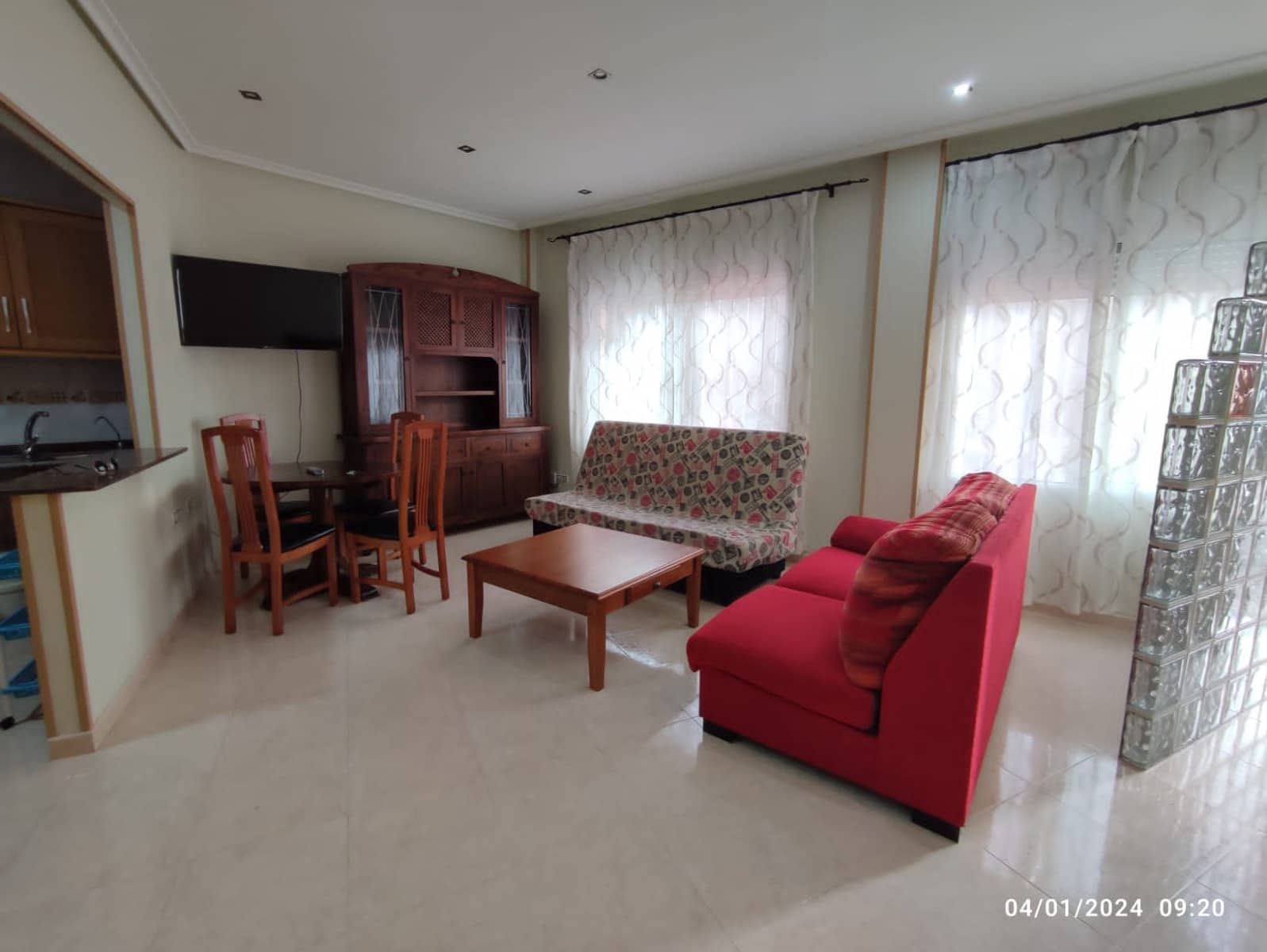 2 bedroom Apartment for sale in Orihuela with pool - € 85,000 (Ref: 9713361)